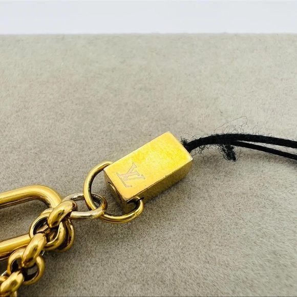 AUTH Louis Vuitton Keychain Bag Charm Padlock Gold Brown - Picture 8 of 10